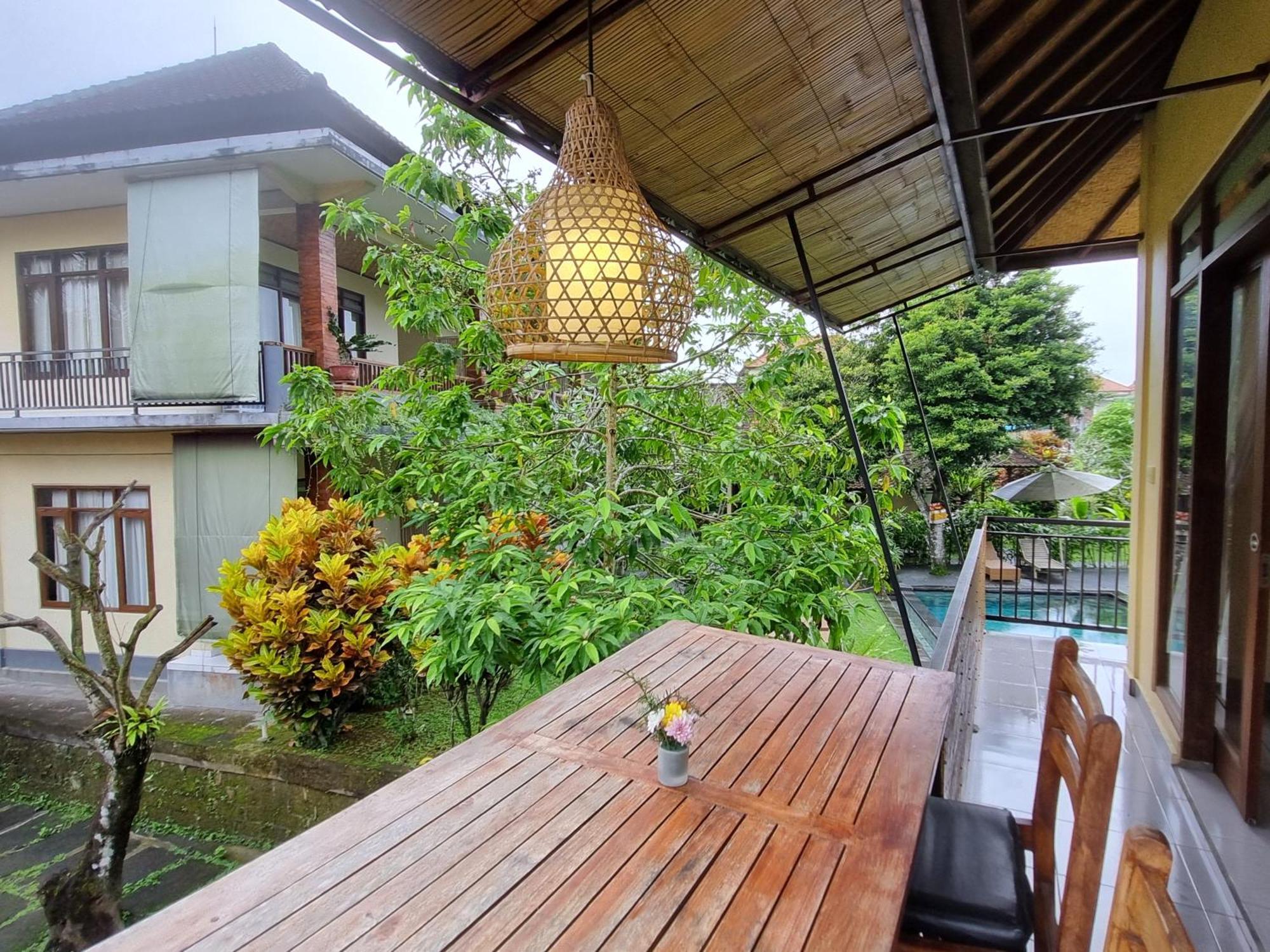 Nyoman Sandi Guest House Ubud  Luaran gambar