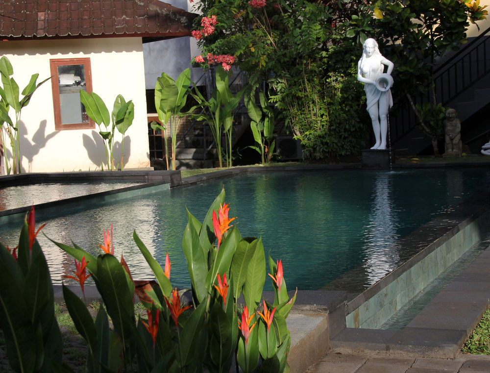 Nyoman Sandi Guest House Ubud  Luaran gambar