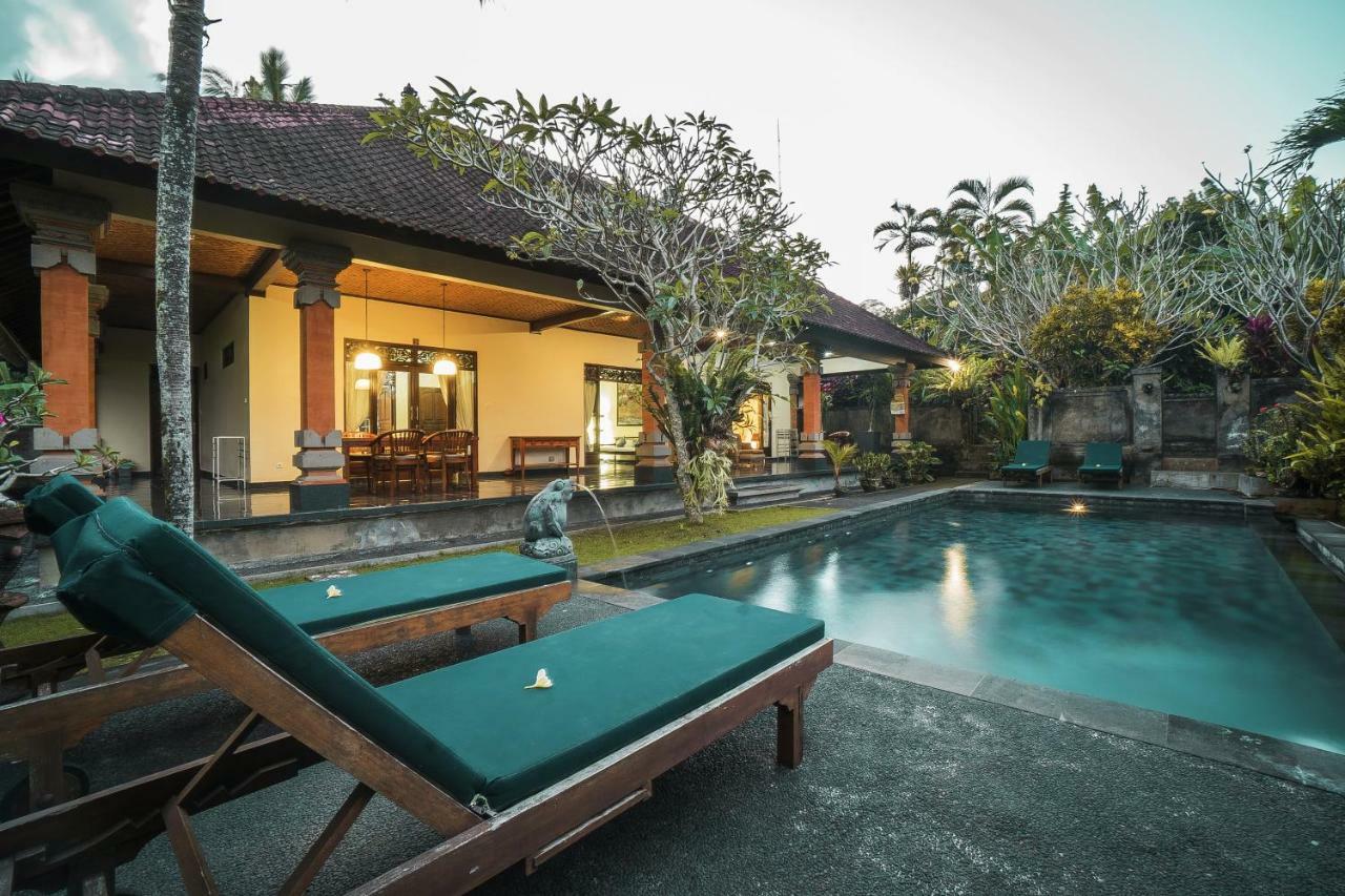 Nyoman Sandi Guest House Ubud  Luaran gambar